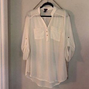 Rue21 ivory blouse with gold studded pockets L